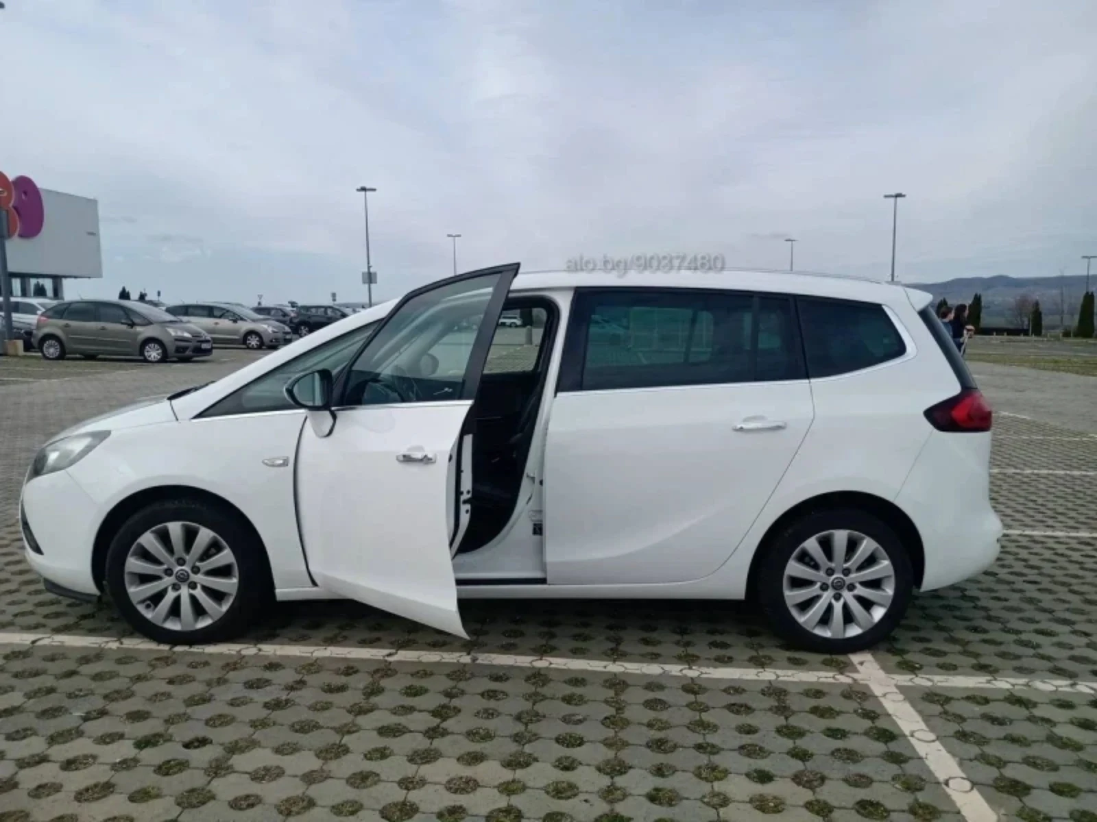 Opel Zafira 1.6 CNG  - изображение 4