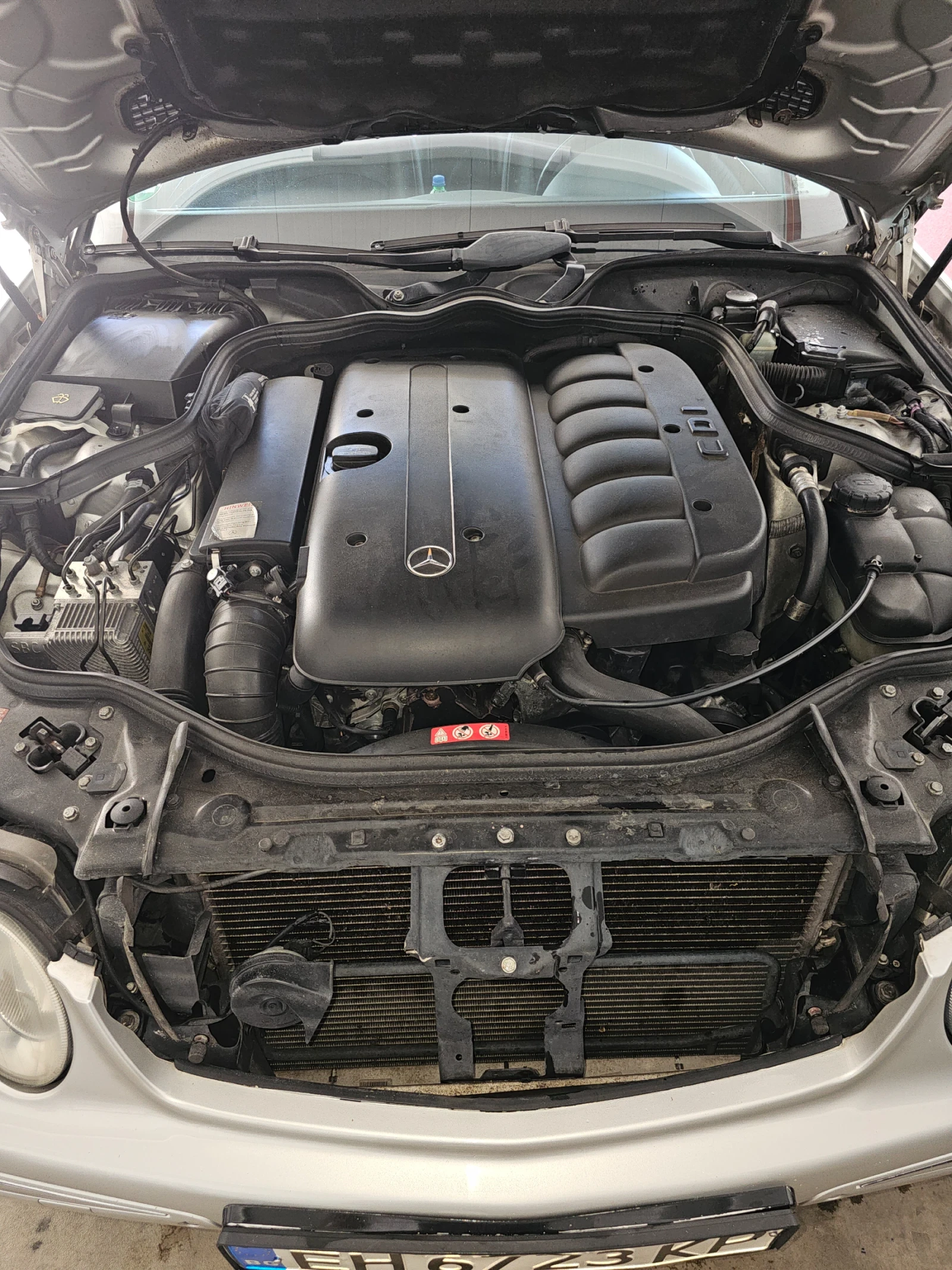 Mercedes-Benz E 280 2.8 - изображение 8