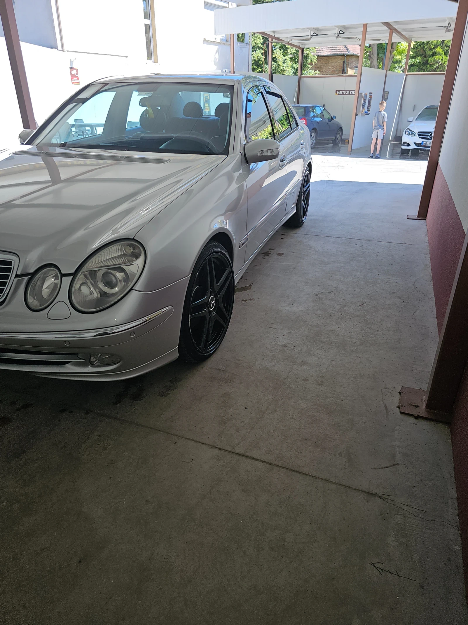 Mercedes-Benz E 280 2.8 - изображение 2