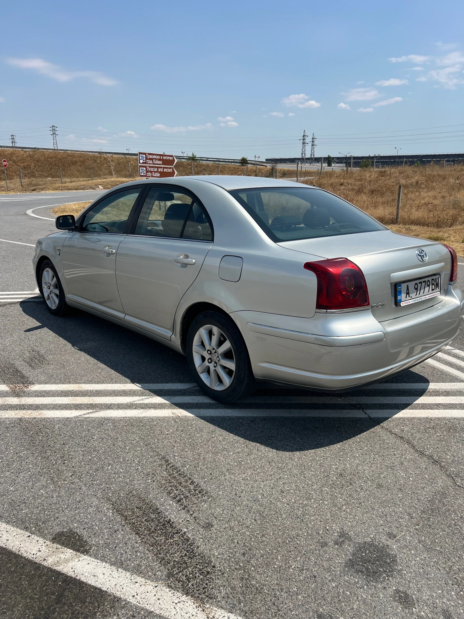Toyota Avensis 2.0 d4d 116к.с. - изображение 4