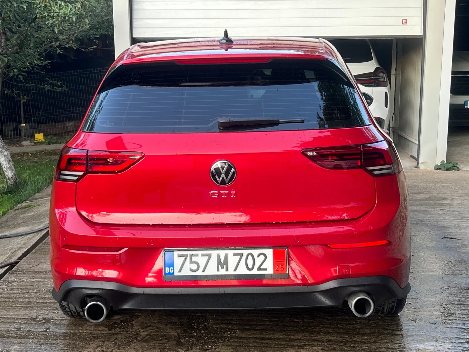 VW Golf GTI РЪЧНИ СКОРОСТИ - изображение 8