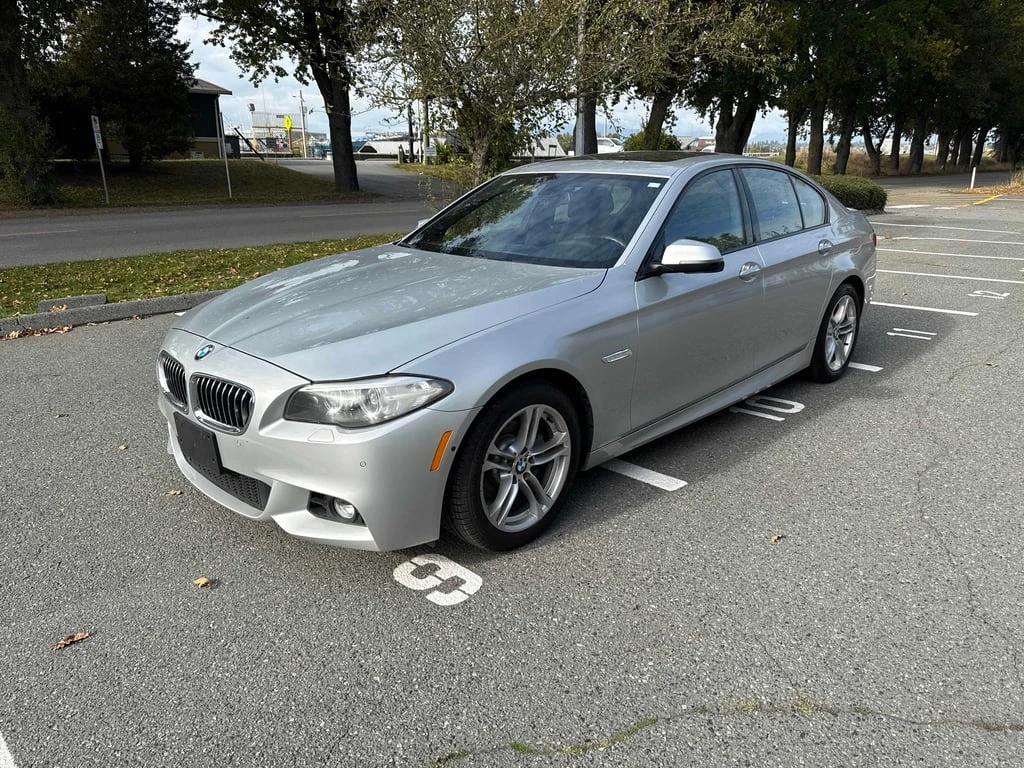 BMW 528 * 4dr xDrive AWD * CARFAX * БЕЗ ПЪРВОНАЧА | Mobile.bg — изображение 1