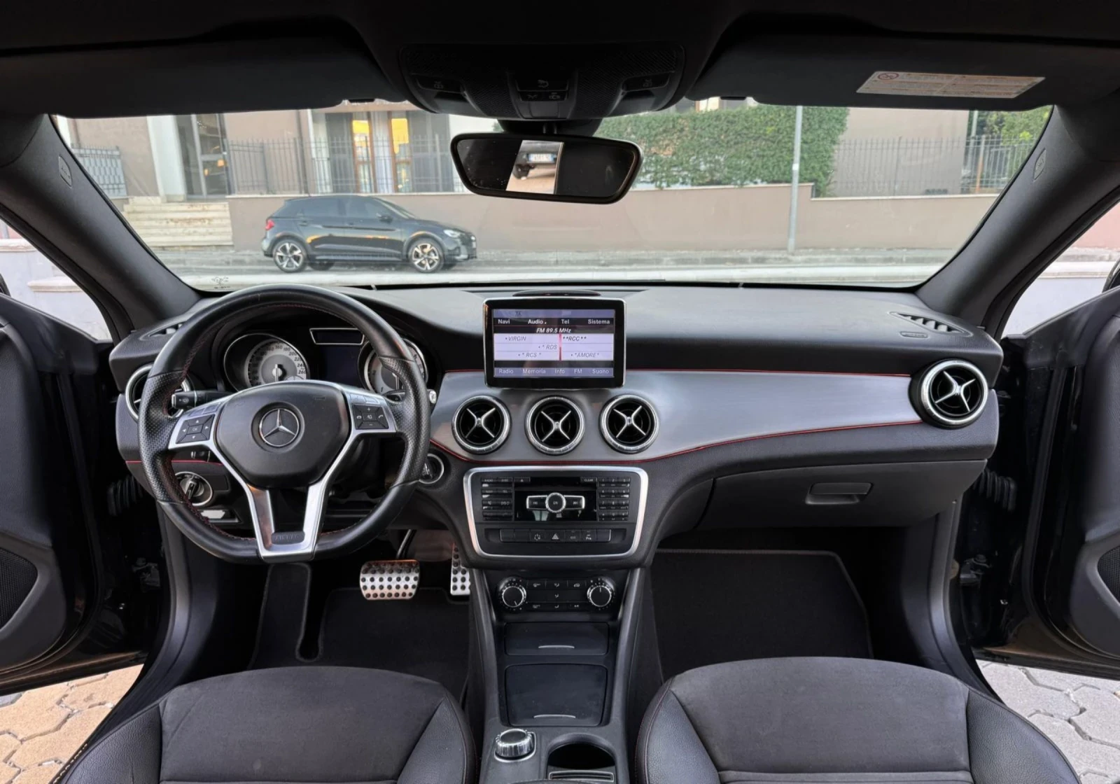 Mercedes-Benz CLA 220 220CDI AMG Black edition  - изображение 7