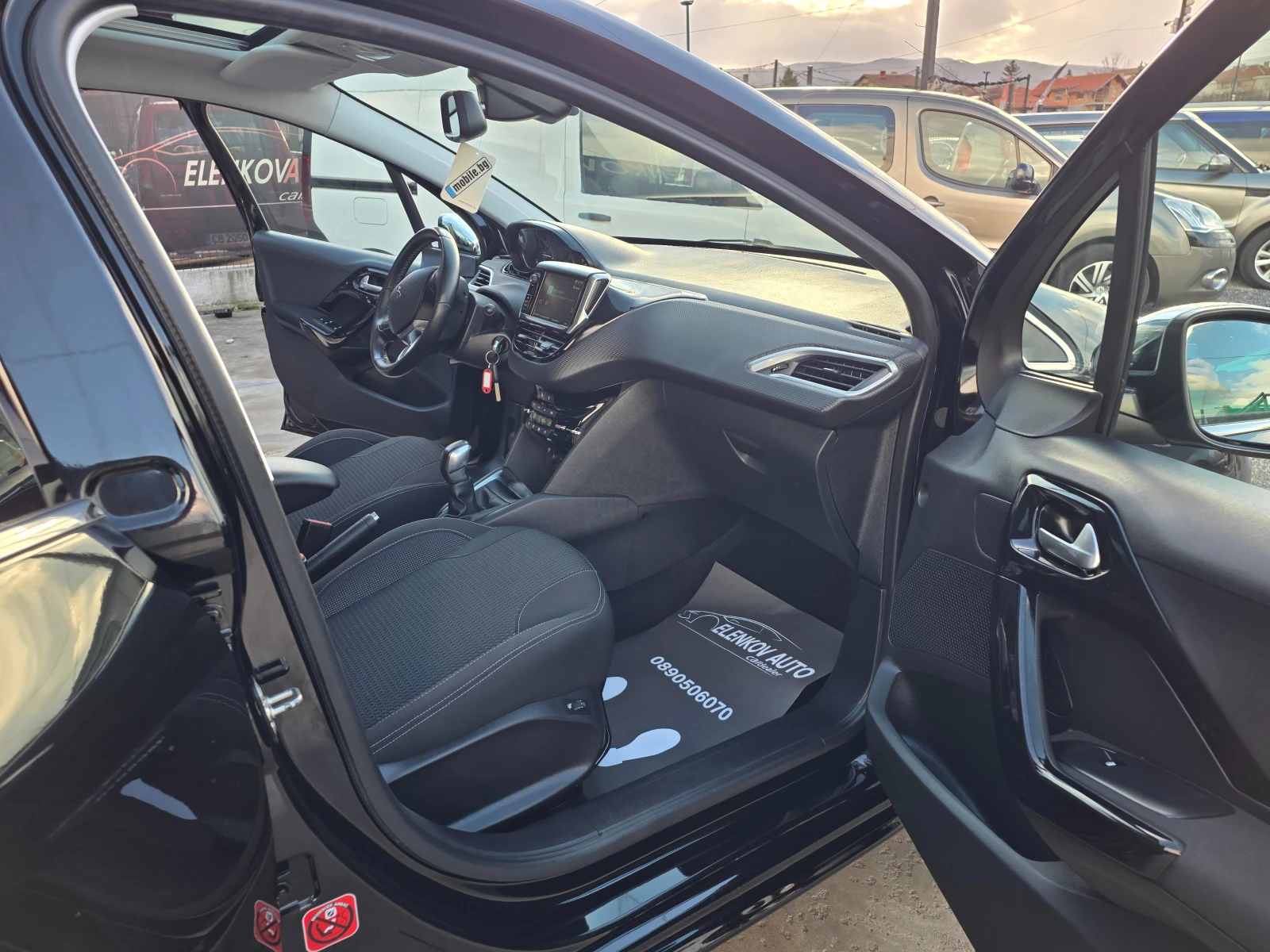 Peugeot 208 81774 1.2I-110. EURO 6B-- | Mobile.bg   13