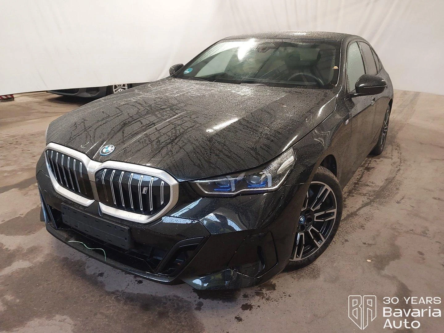 BMW i5 40 xDrive M Sport Paket | Mobile.bg   1