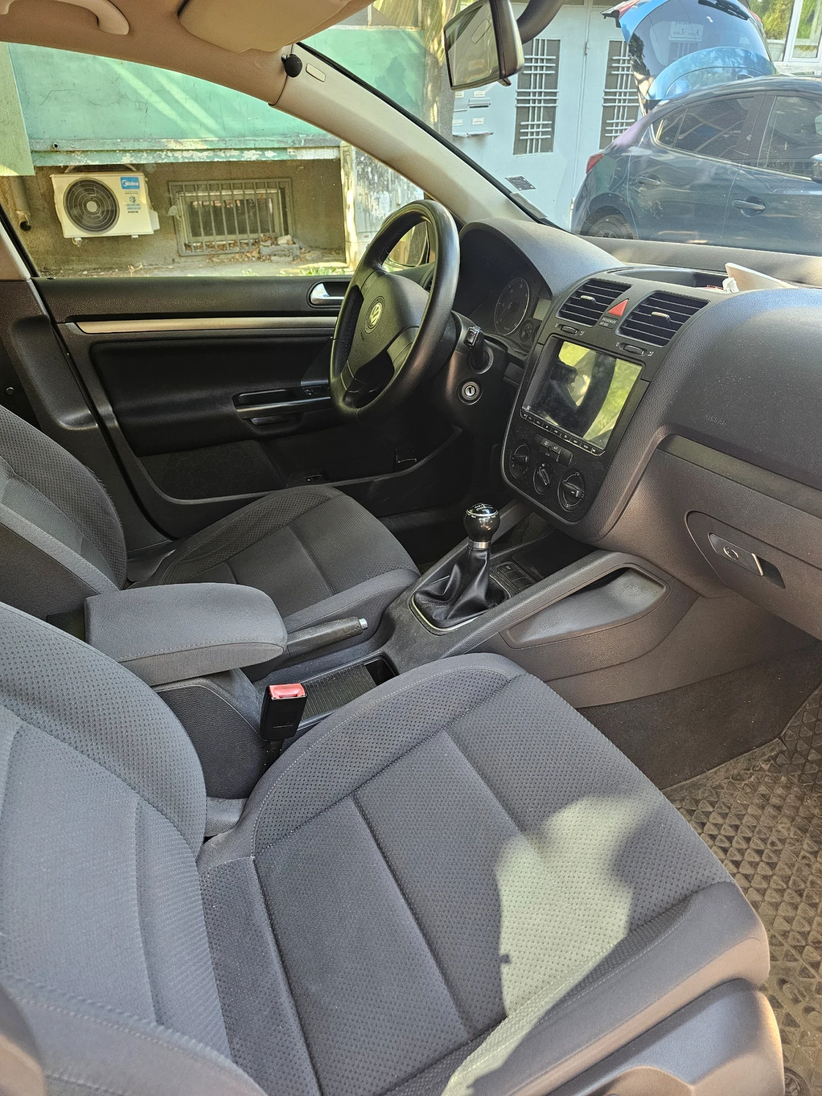 VW Golf Golf V -1.9 Tdi 105k. 6 скорости BKC - изображение 4