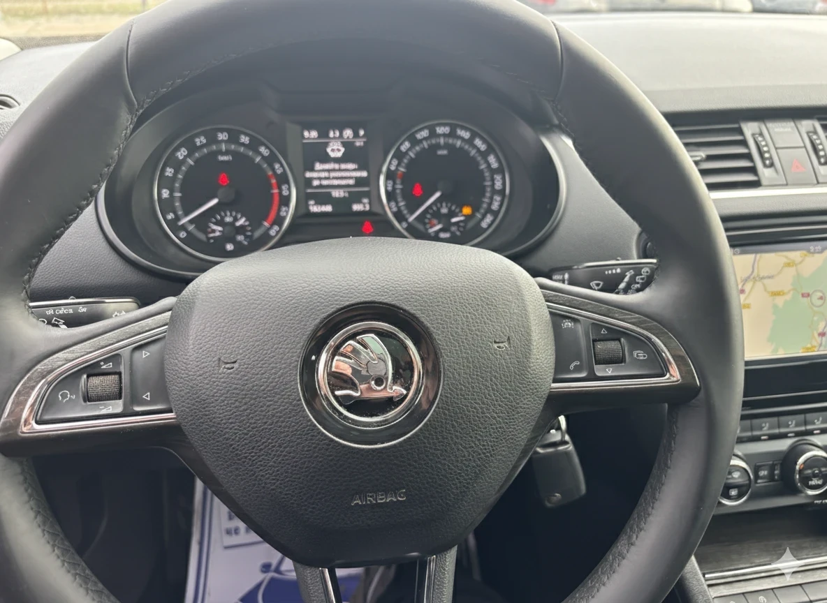 Skoda Octavia Scout 4x4 185 ���� | Mobile.bg � ����������� 12