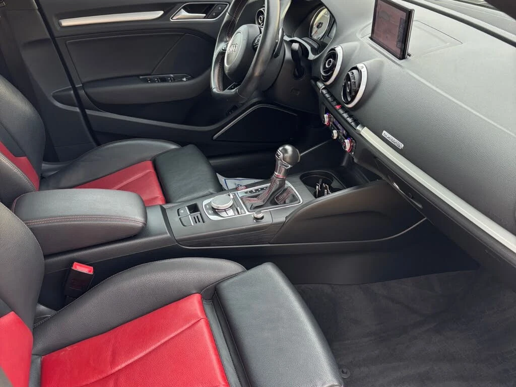 Audi S3 * S-Line * B&O * AвтоКредит* (ЦЕНА ДО БГ), снимка 11 - Автомобили и джипове - 53771651