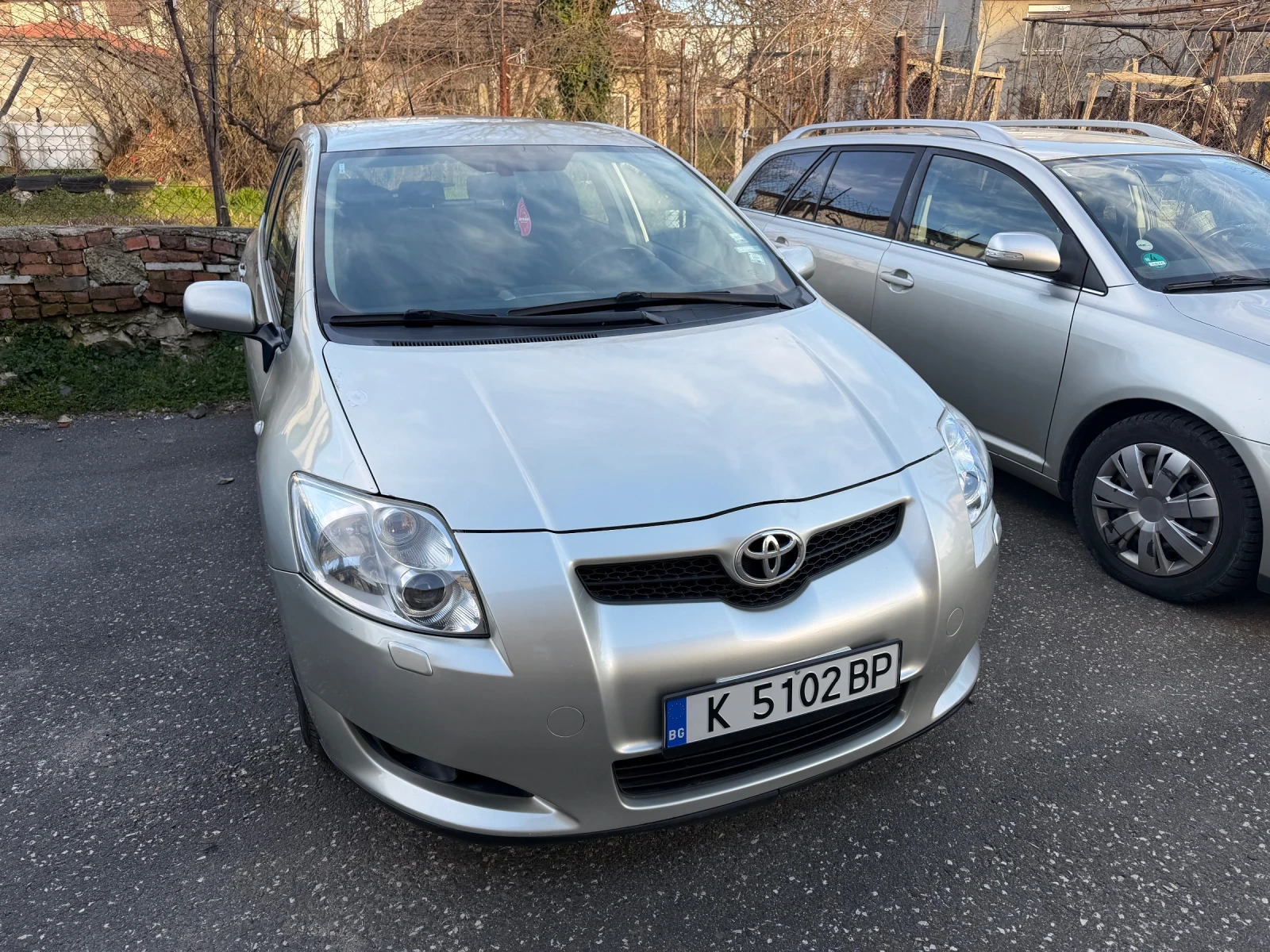 Toyota Auris  - изображение 4
