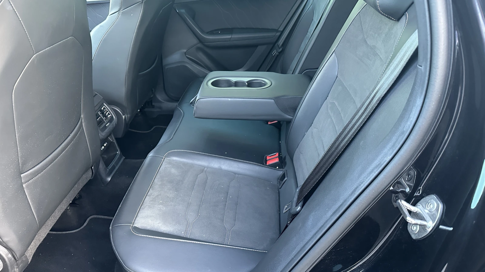 Cupra Ateca, снимка 10 - Автомобили и джипове - 53801643