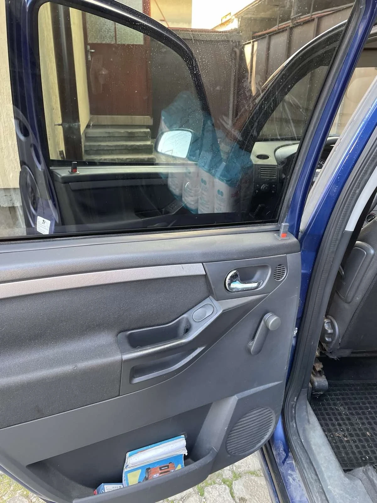 Opel Meriva, снимка 5 - Автомобили и джипове - 53889931