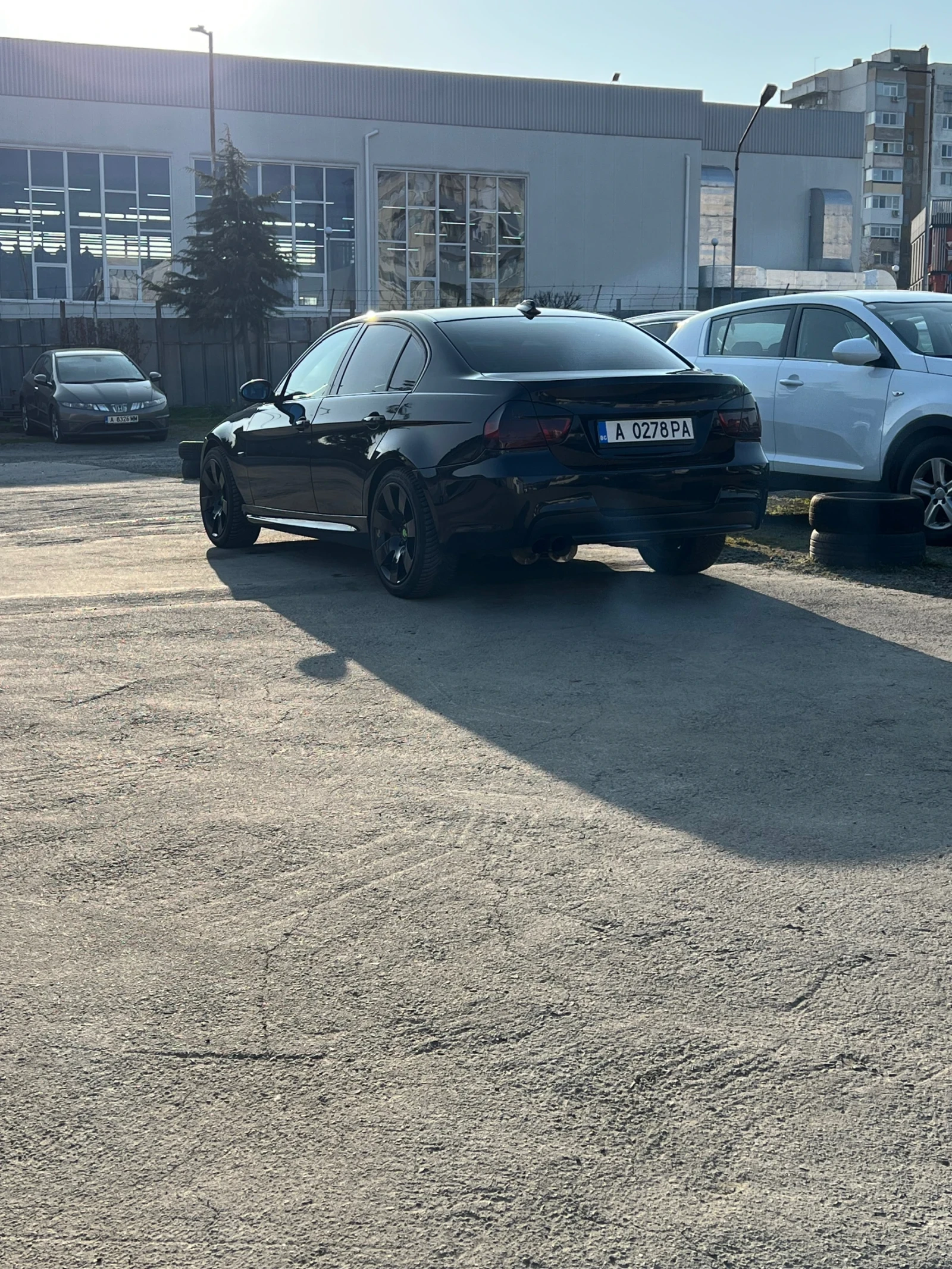 BMW 330, снимка 7 - Автомобили и джипове - 53902991