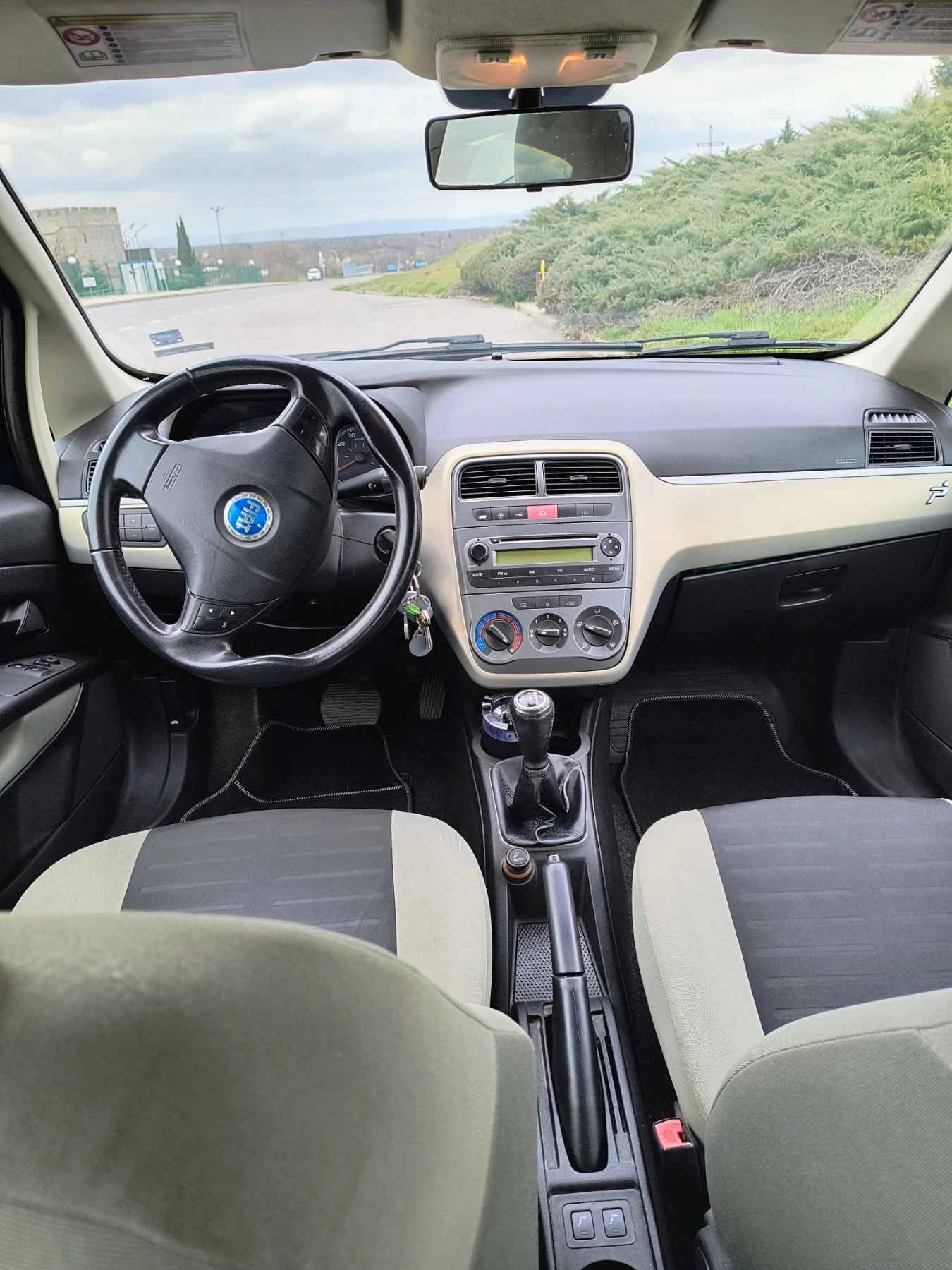 Fiat Punto, снимка 8 - Автомобили и джипове - 53904791