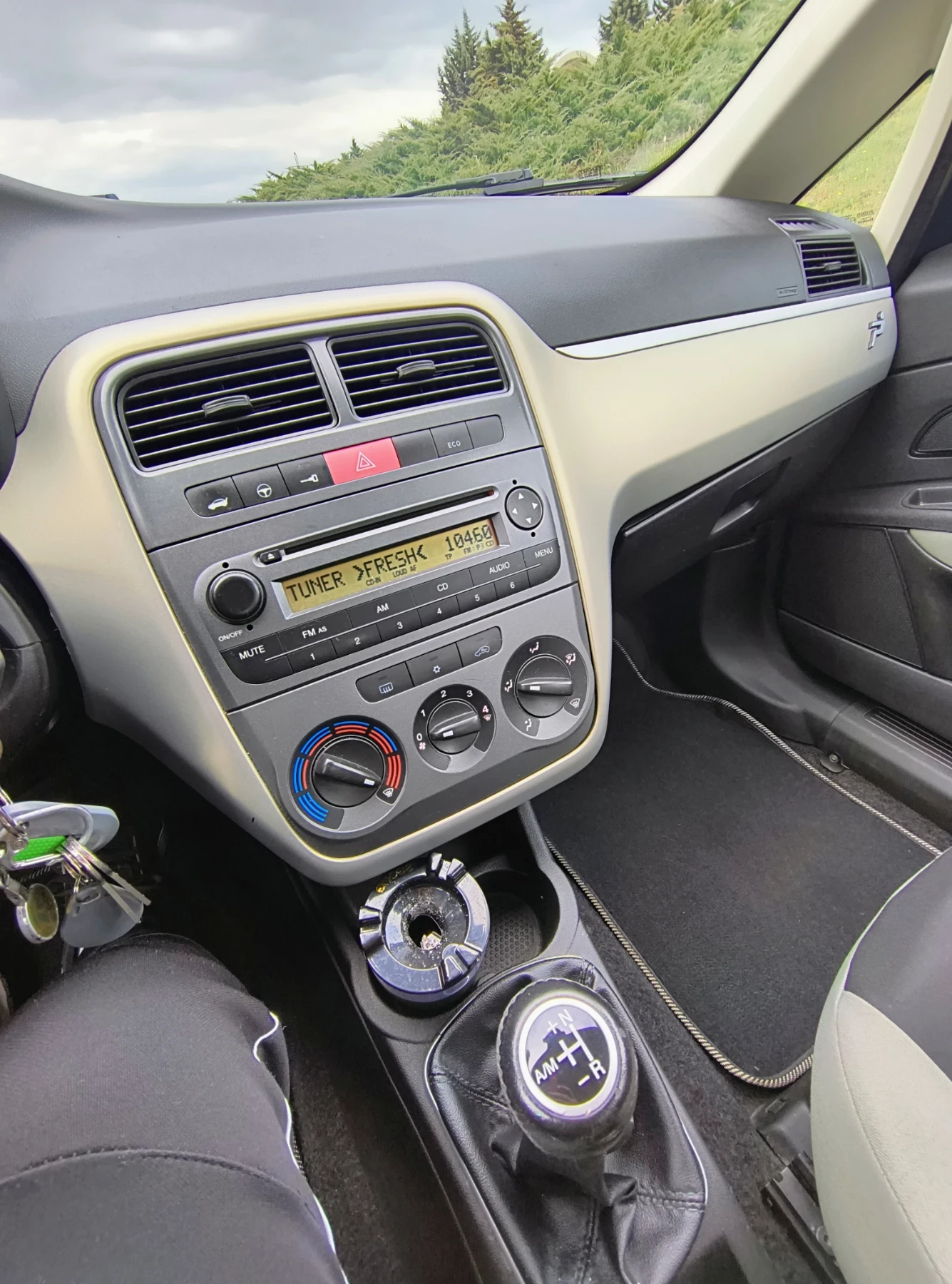 Fiat Punto, снимка 6 - Автомобили и джипове - 53904791