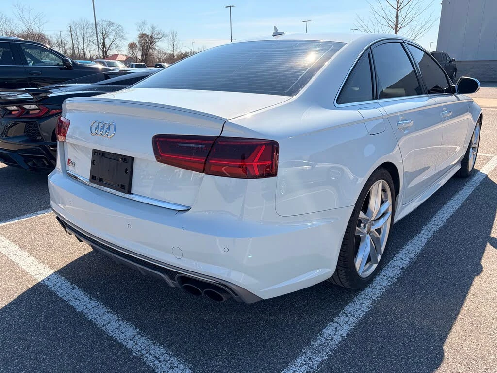 Audi S6 BOSE* MATRIX* DISTRONIC* 360 CAM* ОБДУХВАНЕ, снимка 3 - Автомобили и джипове - 54240850