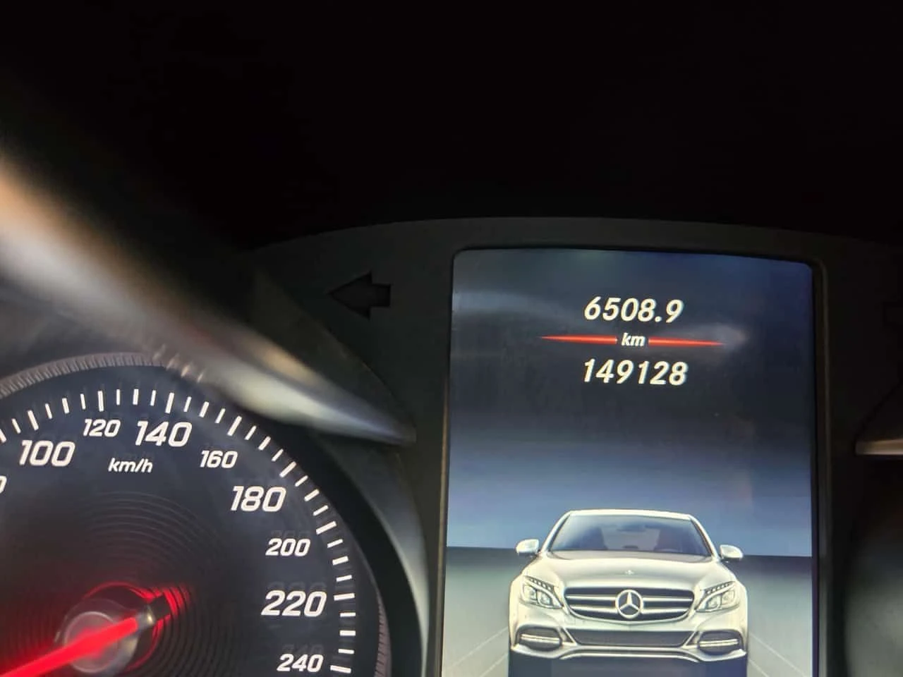 Mercedes-Benz C 300 * ПАНОРАМА * КАМЕРА * ПОДГРЕВИ, снимка 9 - Автомобили и джипове - 54562220