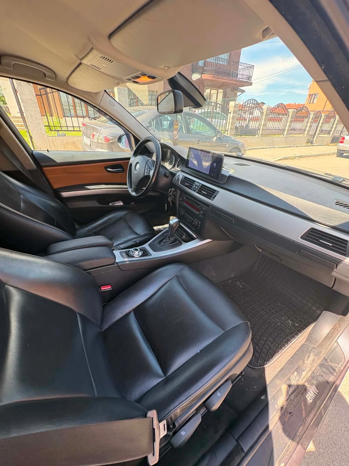 BMW 320, снимка 9 - Автомобили и джипове - 54721075