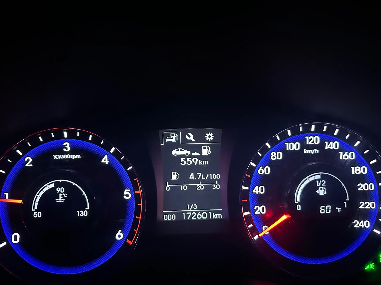 Hyundai I40 1.7 crdi 141 k.с. Facelift , Navi , Kamera, снимка 10 - Автомобили и джипове - 54944853