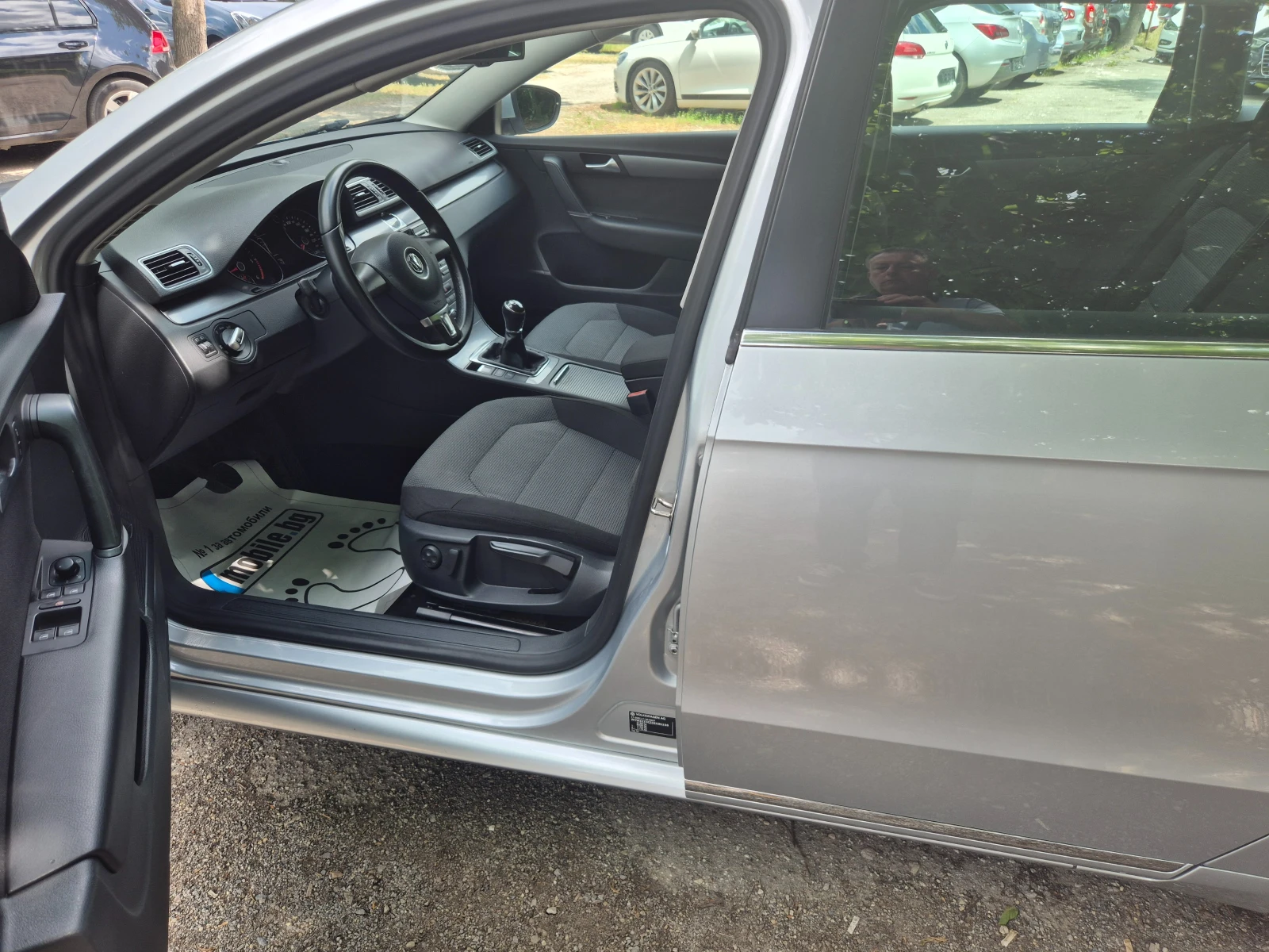 VW Passat 2.0TDI БЕЗ РЪЖДИ И ЗАБЕЛЕЖКИ , снимка 8 - Автомобили и джипове - 55034735