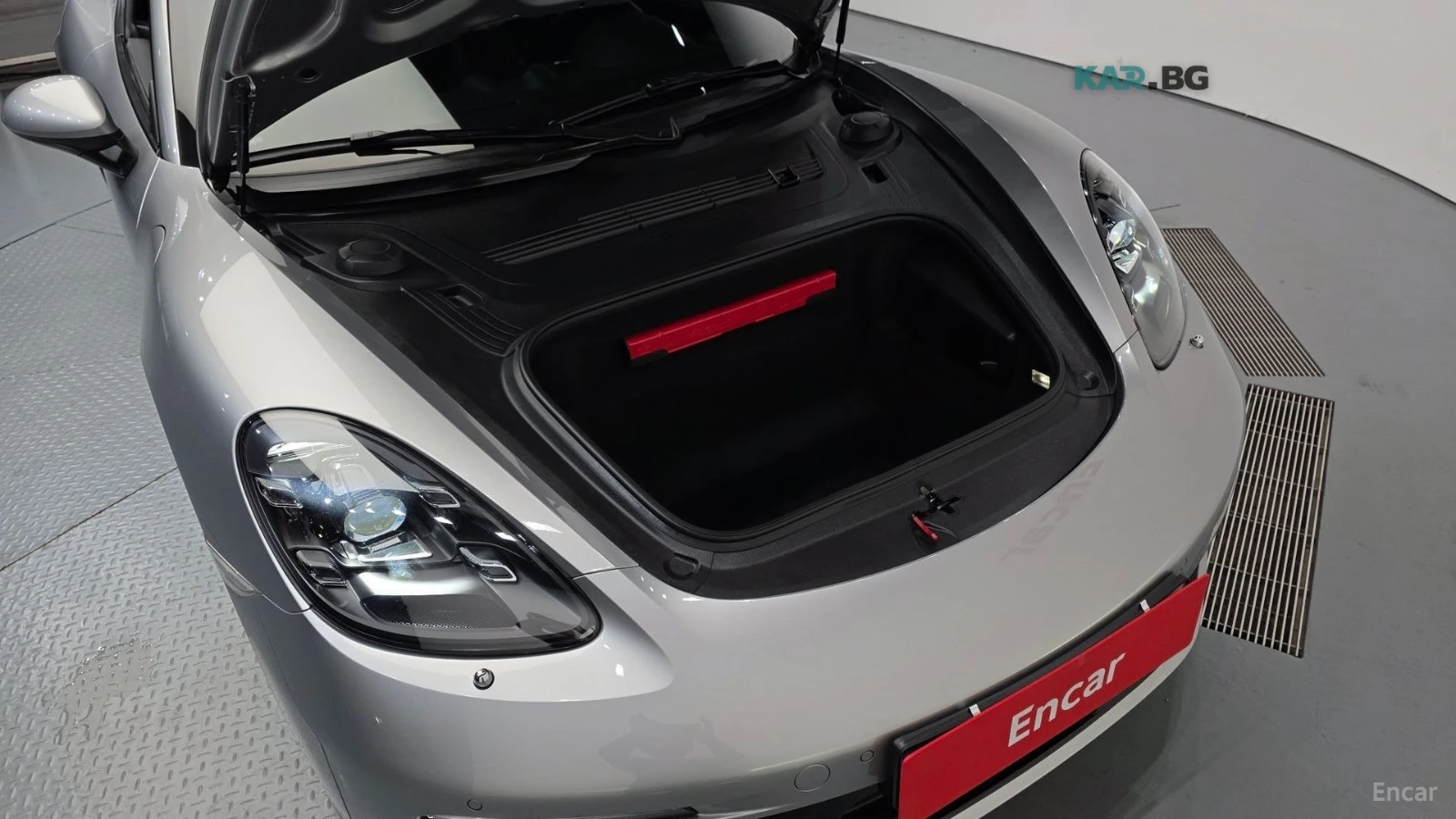 Porsche Cayman 718 2.0* КОЖА* ОБДУХВ* КАМЕРА, снимка 6 - Автомобили и джипове - 55321541
