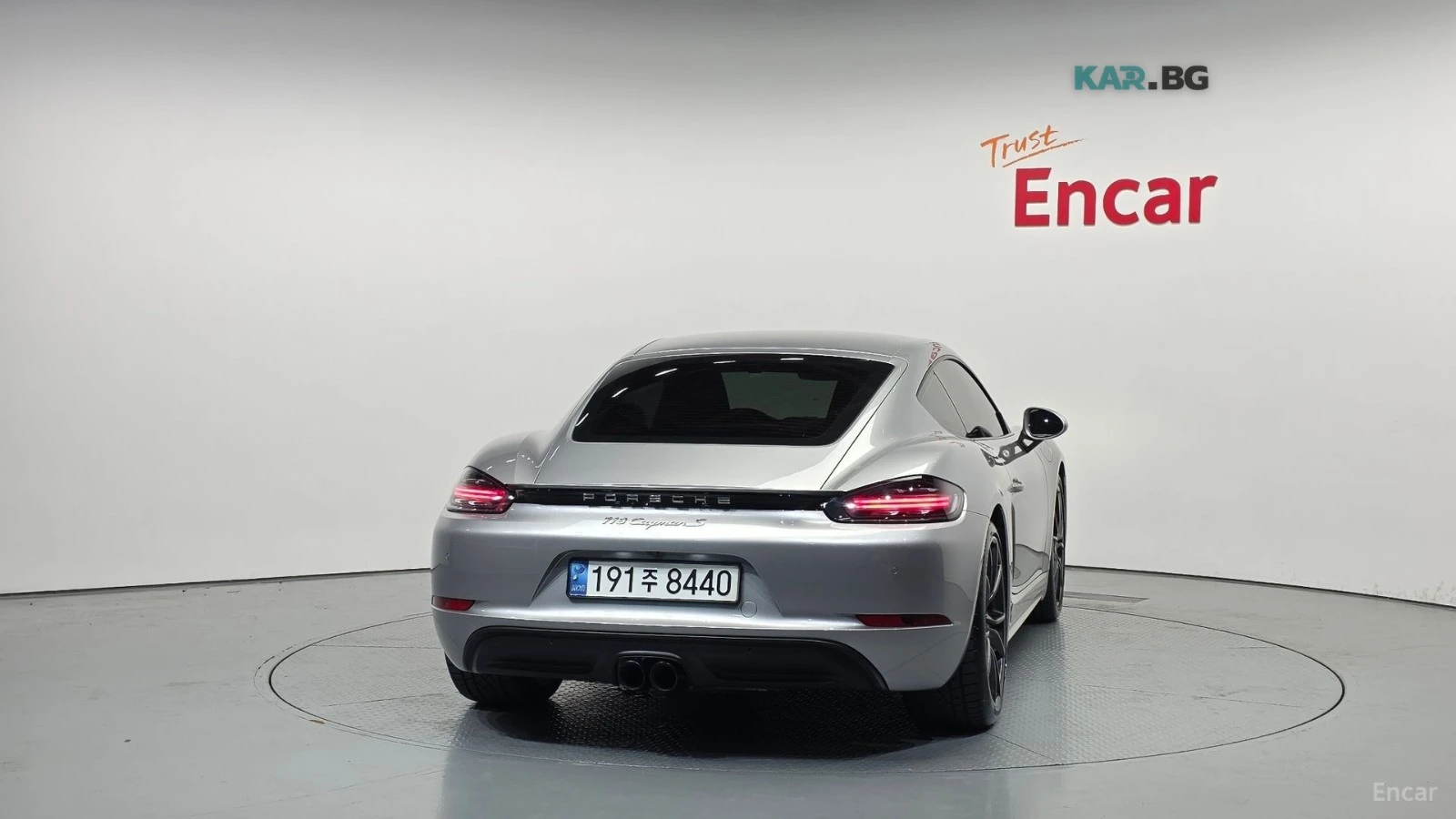 Porsche Cayman 718 2.0* КОЖА* ОБДУХВ* КАМЕРА, снимка 4 - Автомобили и джипове - 55321541