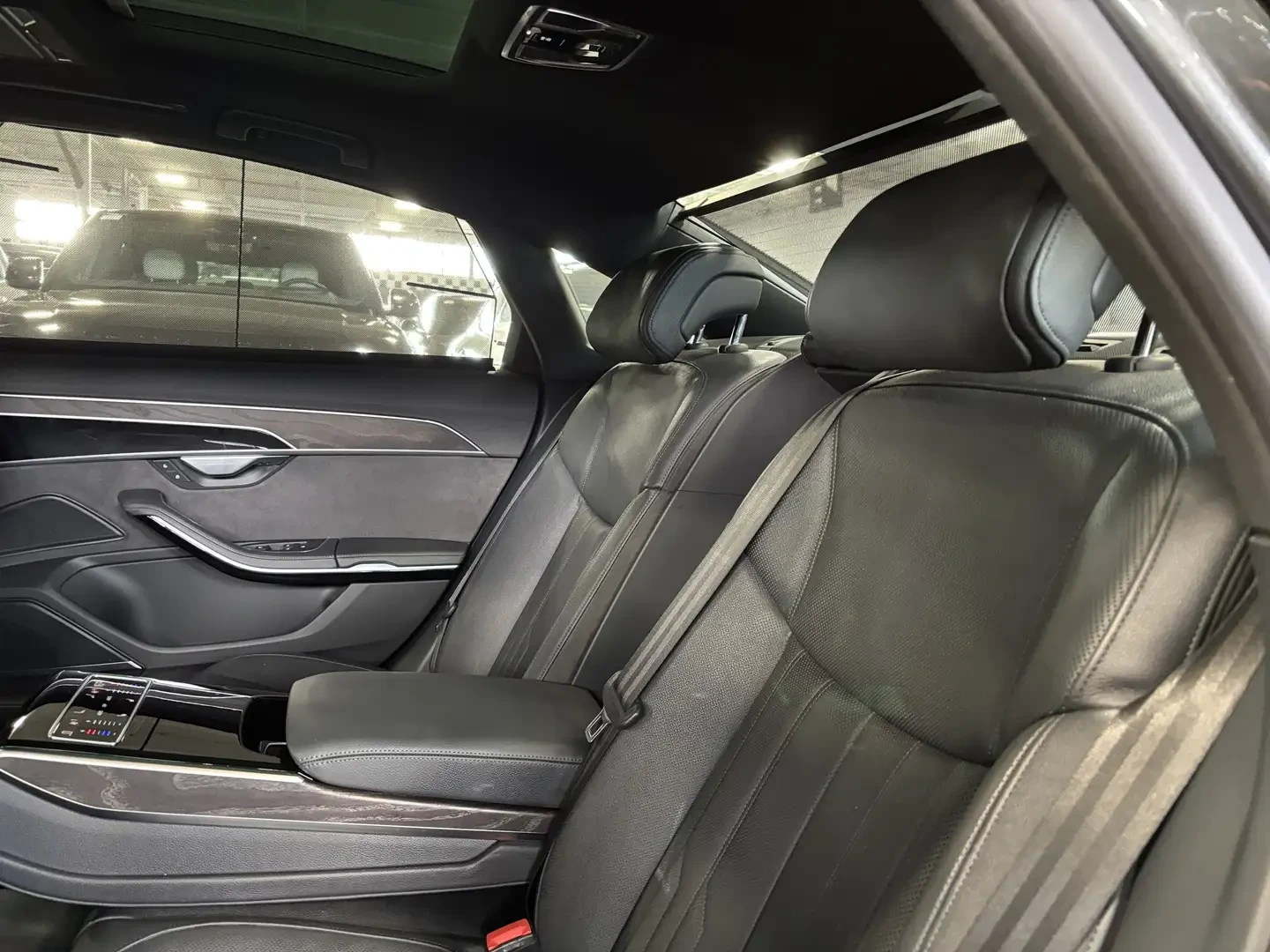 Audi A8 A8L S-LINE QUATTRO NAV 3DCAM BANGOLUFSEN WOODTRIMS, снимка 9 - Автомобили и джипове - 55445779