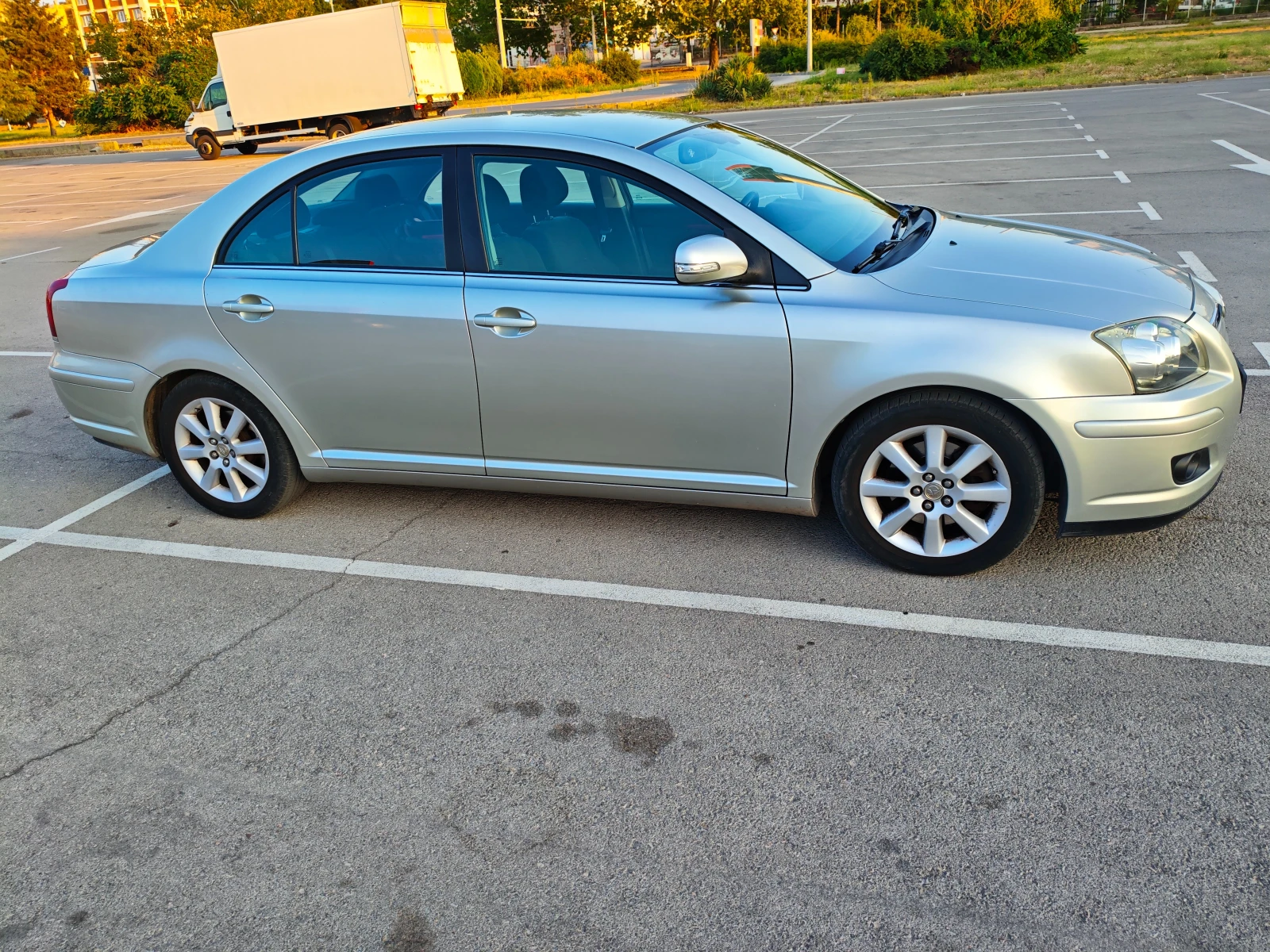 Toyota Avensis T25, снимка 5 - Автомобили и джипове - 55781207