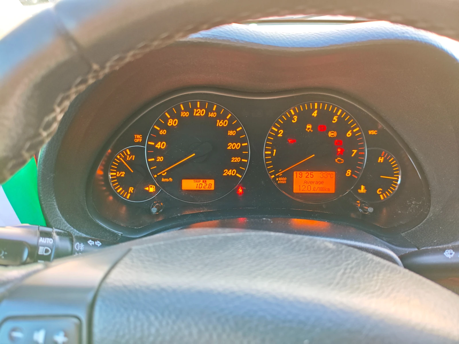 Toyota Avensis T25, снимка 13 - Автомобили и джипове - 55781207
