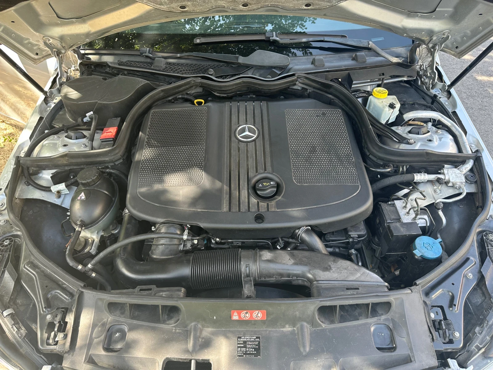 Mercedes-Benz C 220 Avangarde, снимка 14 - Автомобили и джипове - 55877420