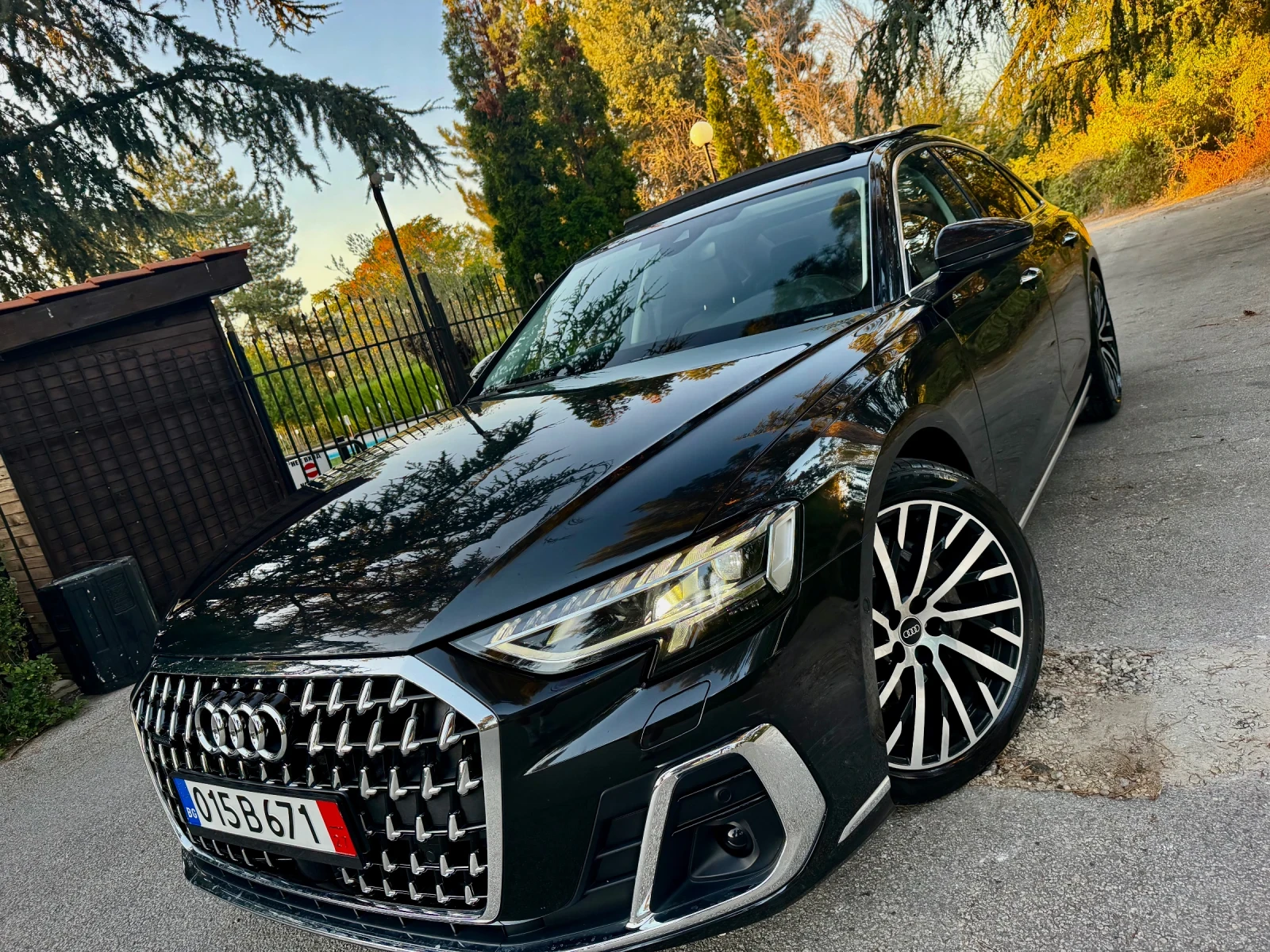 Audi A8 Уникат-104000км