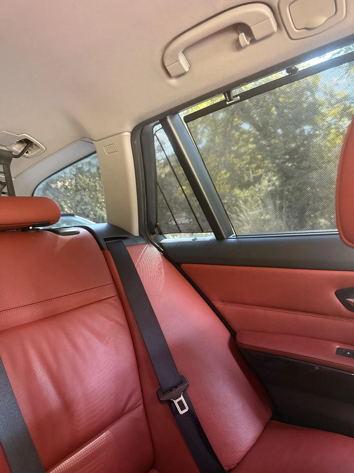 BMW 320, снимка 14 - Автомобили и джипове - 56032533