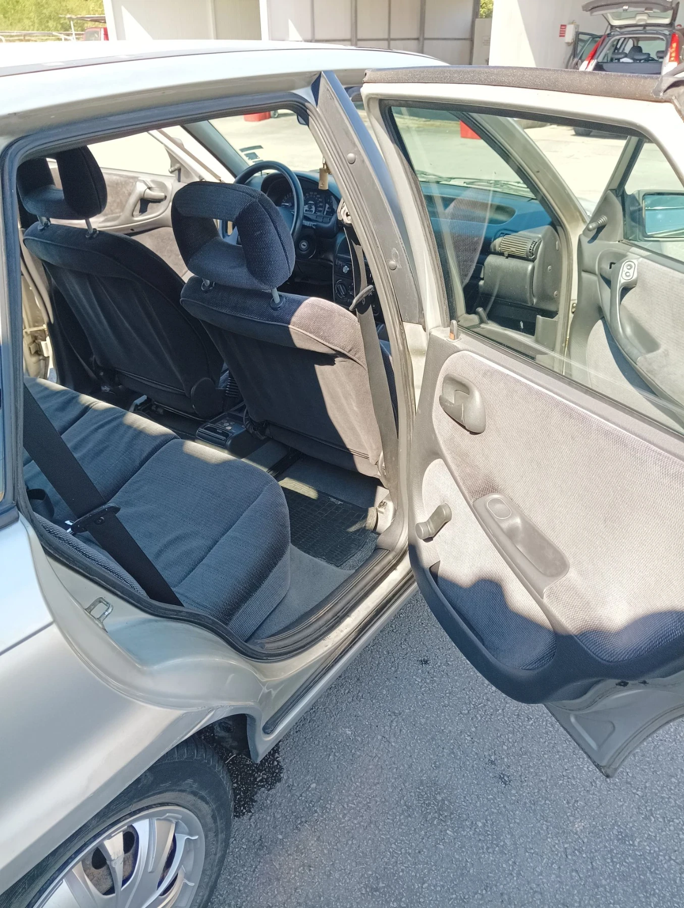 Opel Astra, снимка 8 - Автомобили и джипове - 56132431