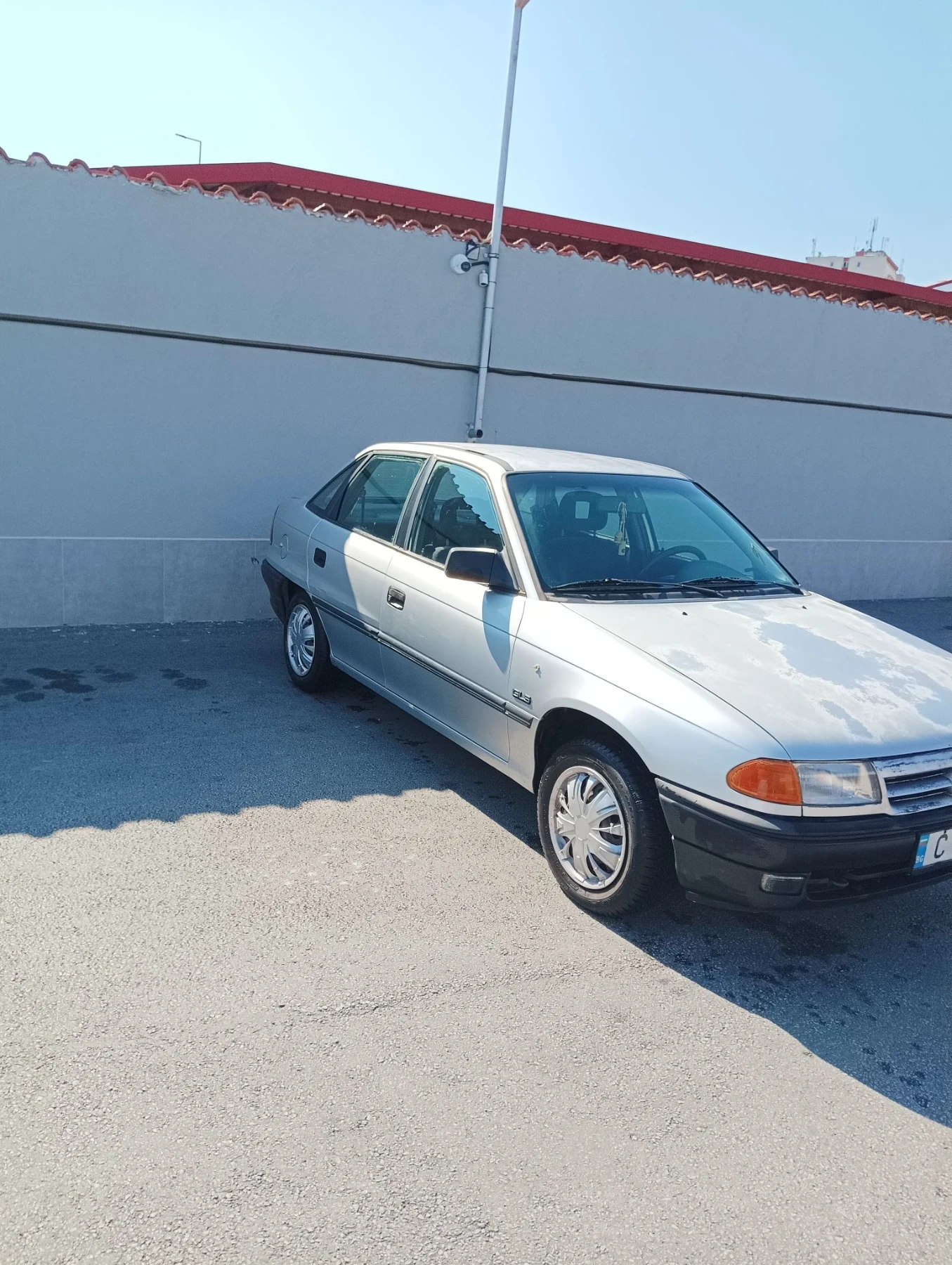 Opel Astra, снимка 4 - Автомобили и джипове - 56132431