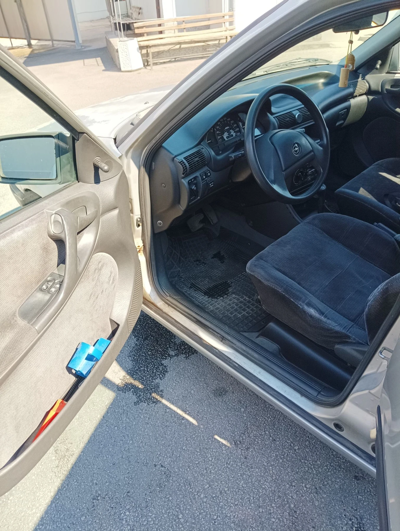 Opel Astra, снимка 10 - Автомобили и джипове - 56132431