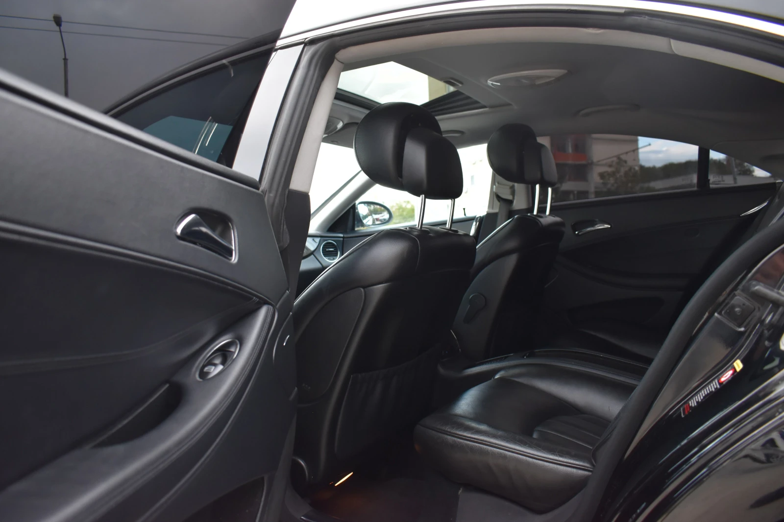 Mercedes-Benz CLS 500 AMG* 306H.P* AIRMATIC* UNIQUE | Mobile.bg � ����������� 11