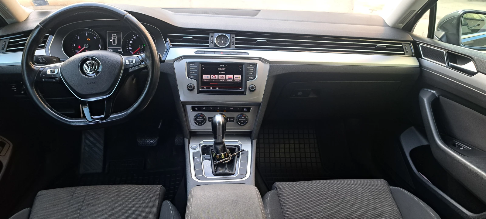 VW Passat 2.0TDIDSG-LED-NAVI-DISTRONIC-МАСАЖ, снимка 11 - Автомобили и джипове - 56722658