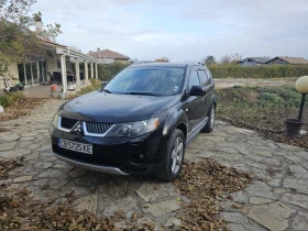     Mitsubishi Outlander 2
