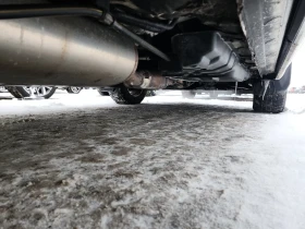 Toyota Highlander Hybrid XLE * * Черен Салон * * Carfax * * Carfax *, снимка 16