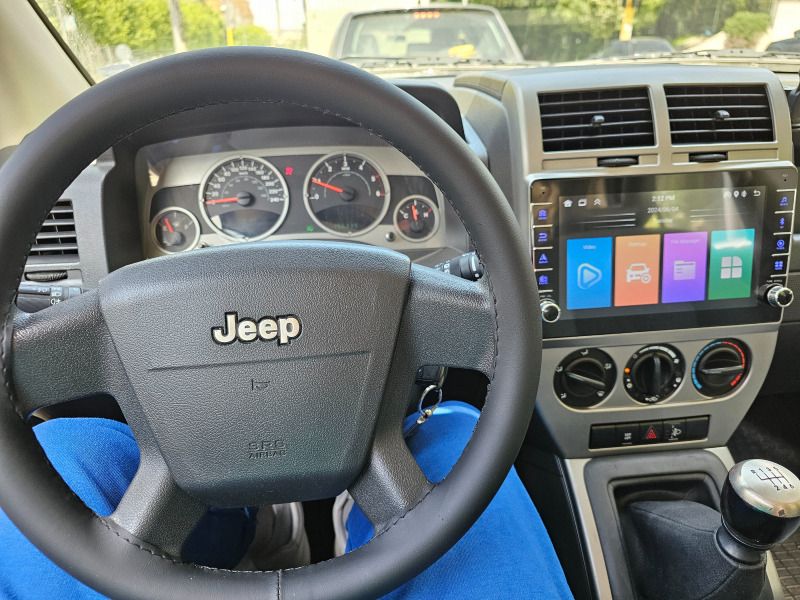 Jeep Compass, снимка 9 - Автомобили и джипове - 46445569
