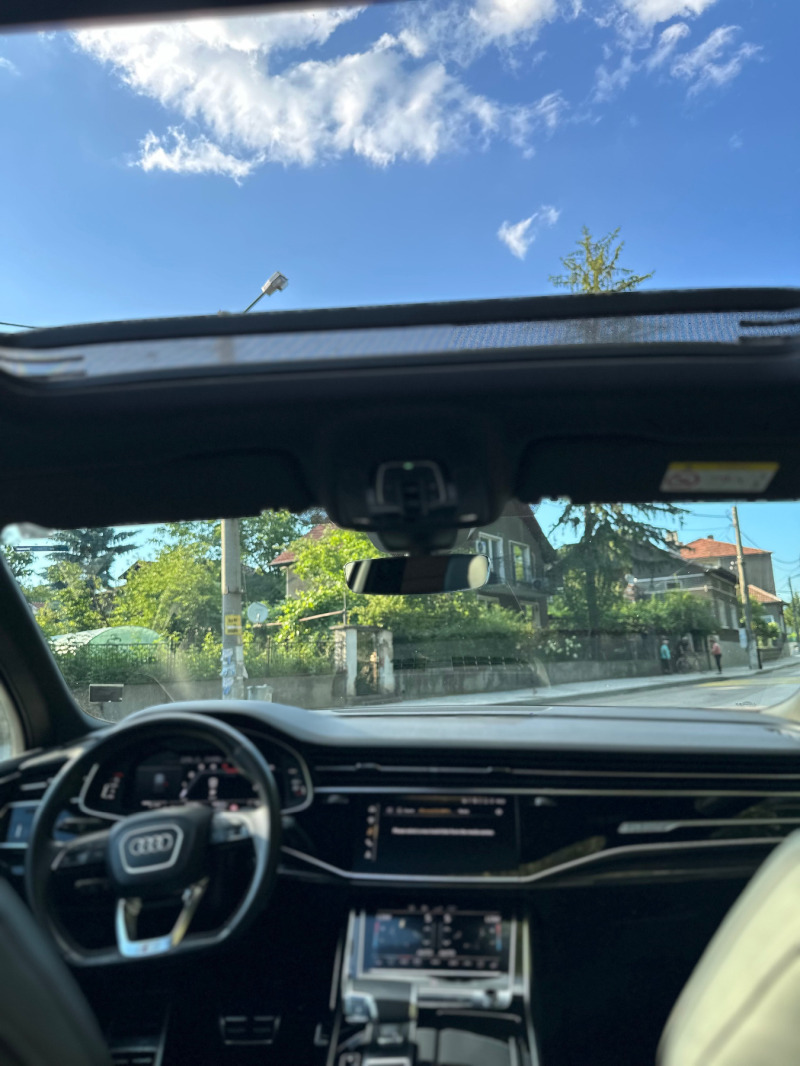 Audi SQ7 Carbon panorama, снимка 9 - Автомобили и джипове - 46242720
