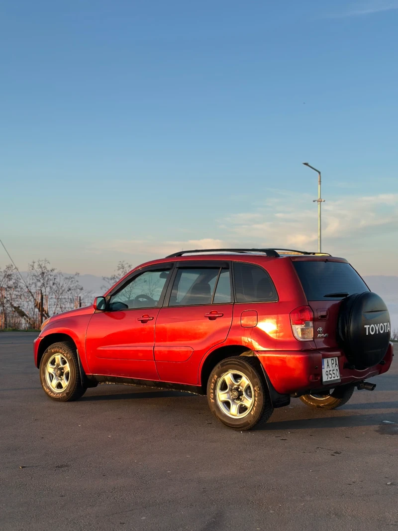 Toyota Rav4 4X4, снимка 3 - Автомобили и джипове - 48522439