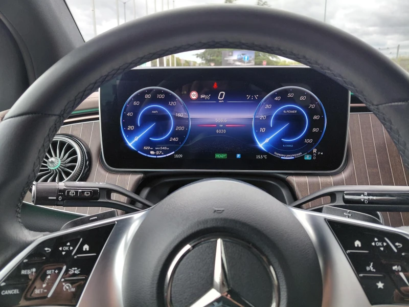 Mercedes-Benz EQE 500 4MATIC, снимка 11 - Автомобили и джипове - 48879482