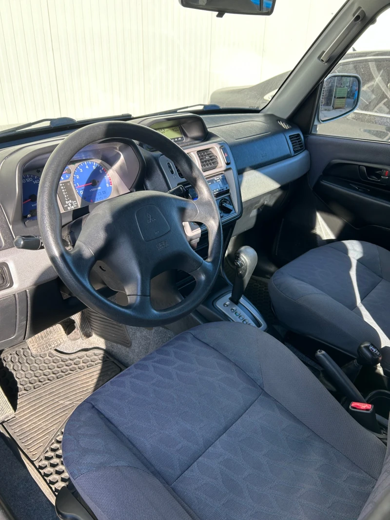 Mitsubishi Pajero pinin Swiss 2.0 GDI Automat + 4x4 Manual, снимка 6 - Автомобили и джипове - 49416115