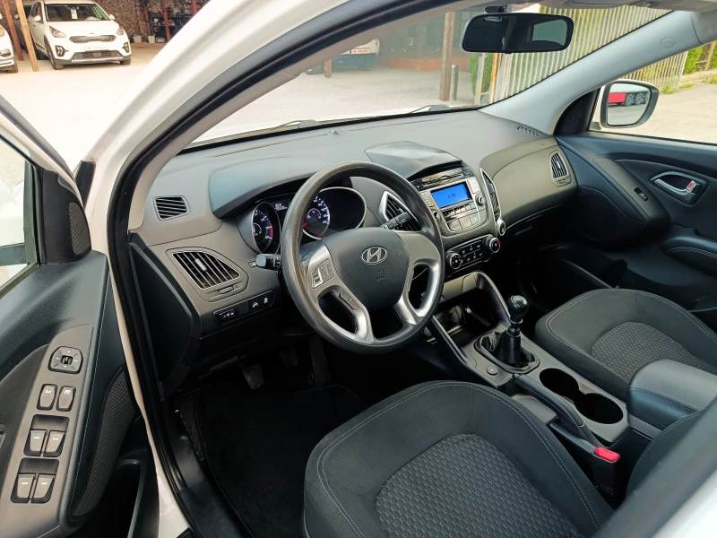 Hyundai IX35 1.6 i ГАЗ* 6 скорости* НОВ ВНОС* EURO 5* , снимка 8 - Автомобили и джипове - 51169581