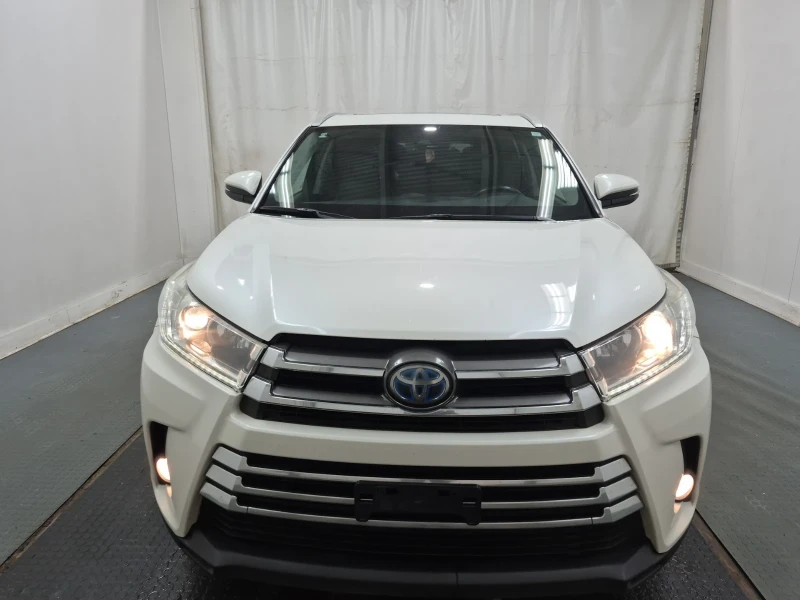 Toyota Highlander Hybrid XLE * * Черен Салон * * Carfax * * Carfax *