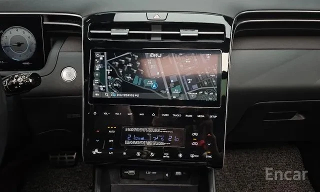 Hyundai Tucson * NX4* 2WD* , снимка 10 - Автомобили и джипове - 54962002