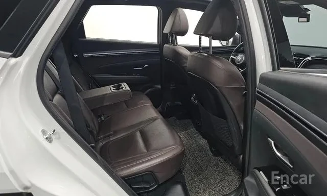 Hyundai Tucson * NX4* 2WD* , снимка 7 - Автомобили и джипове - 54962002