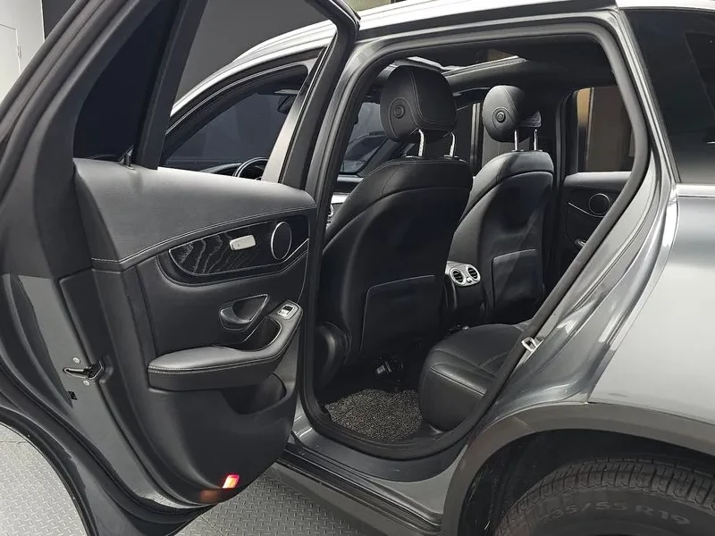Mercedes-Benz GLC 220 4MATIC - САМО 30% АВАНС, снимка 12 - Автомобили и джипове - 56005604