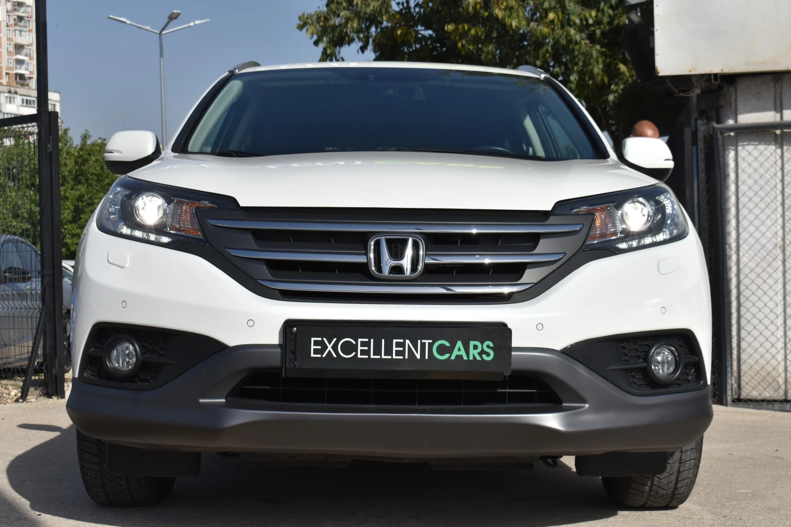 Honda Cr-v 2.0i* 4x4* LED - изображение 7