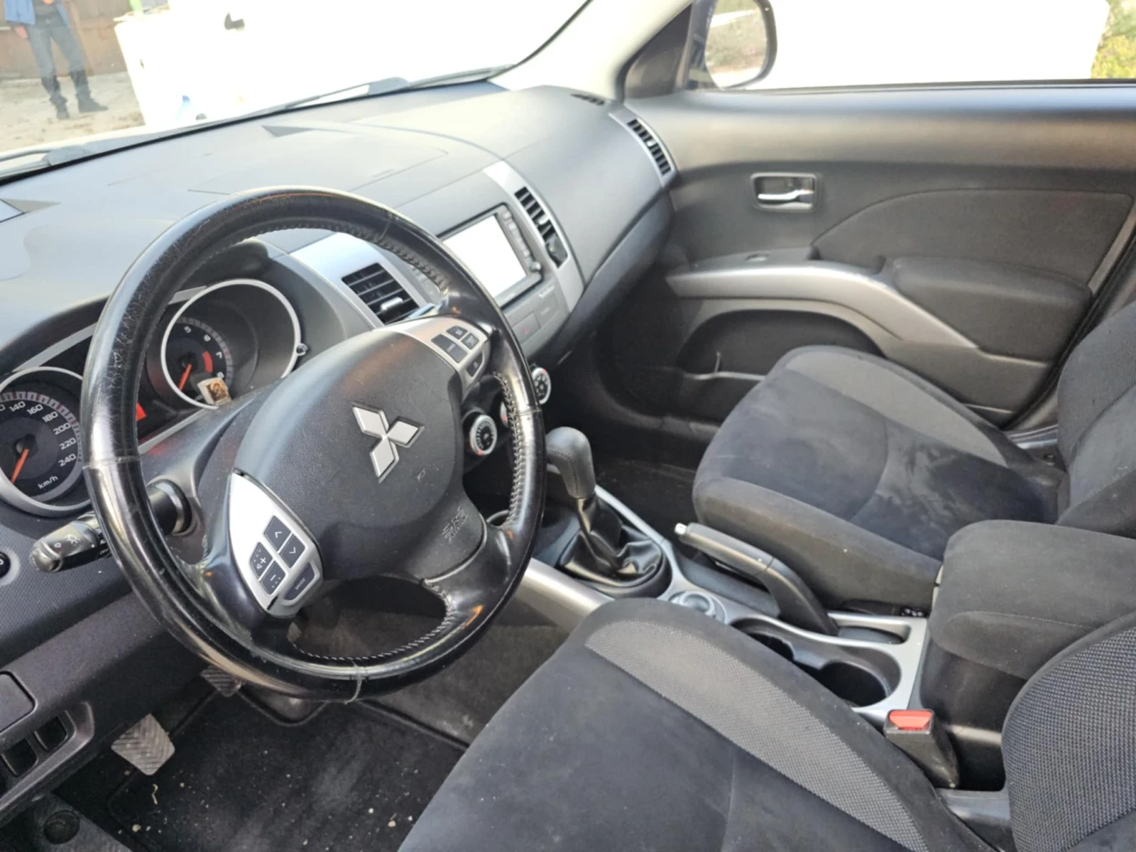 Mitsubishi Outlander 2 - изображение 4